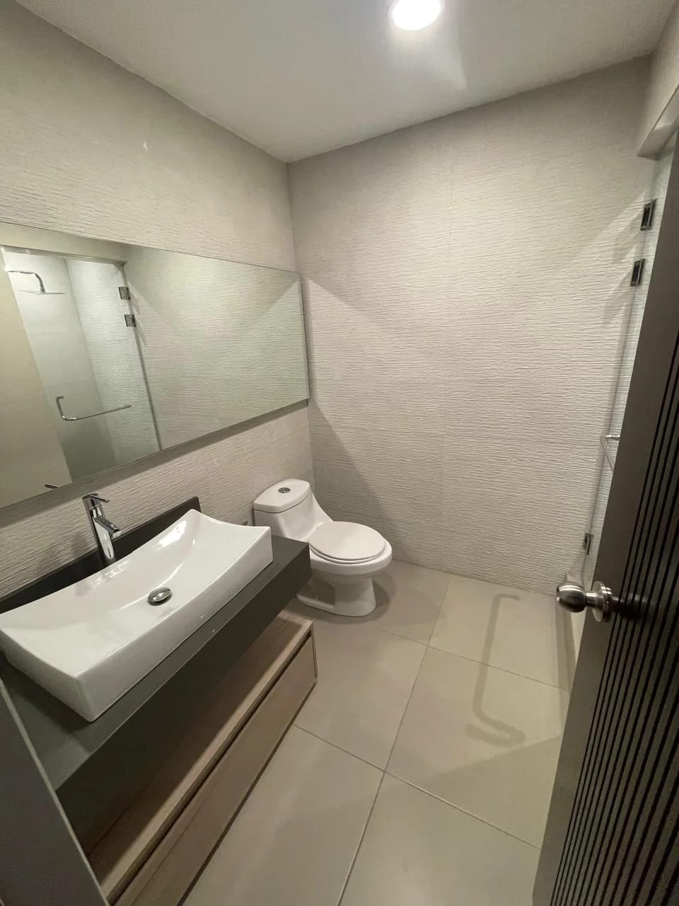 Amplio y Exclusivo Apartamento en Zona 14 — foto 6 de 12