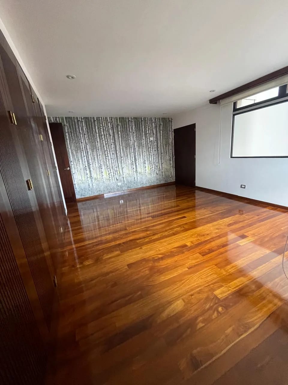 Amplio y Exclusivo Apartamento en Zona 14 — foto 11 de 12