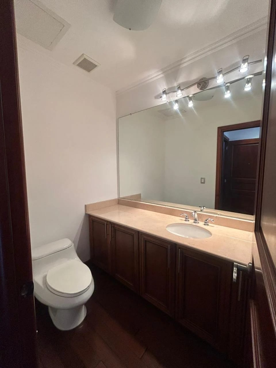 Amplio Apartamento Avenida Las Americas — foto 8 de 12